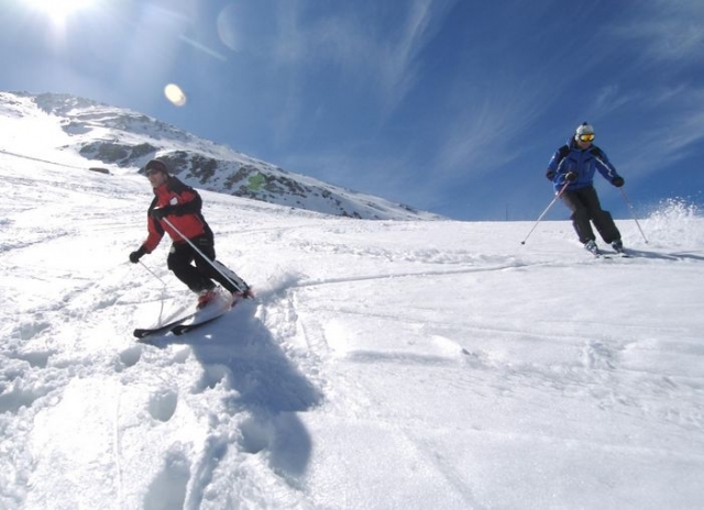 Descubrimiento del esquí de travesía cerca de Serrechevalier 